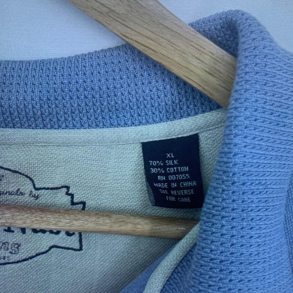 Classic Men's Blue Polo Shirt - Picture 3 of 4